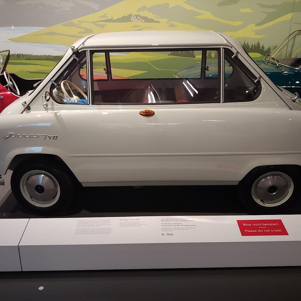 White Zündapp Janus 250, D-704.